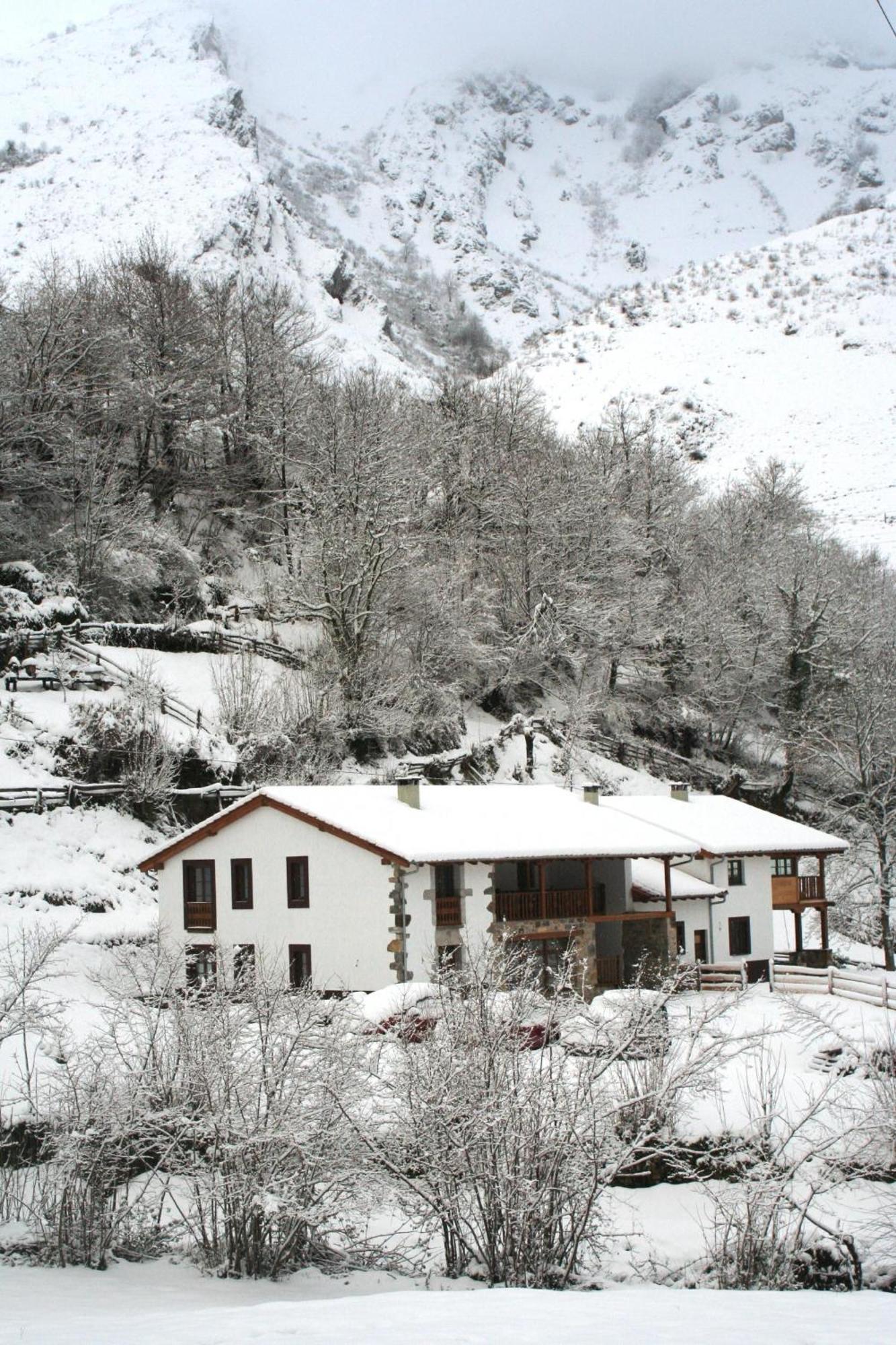 Casa Rural Los Riegos Caso Exterior photo